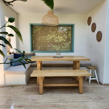 Nunu Garden Βουρλά