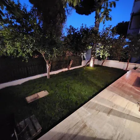 Nunu Garden Βουρλά